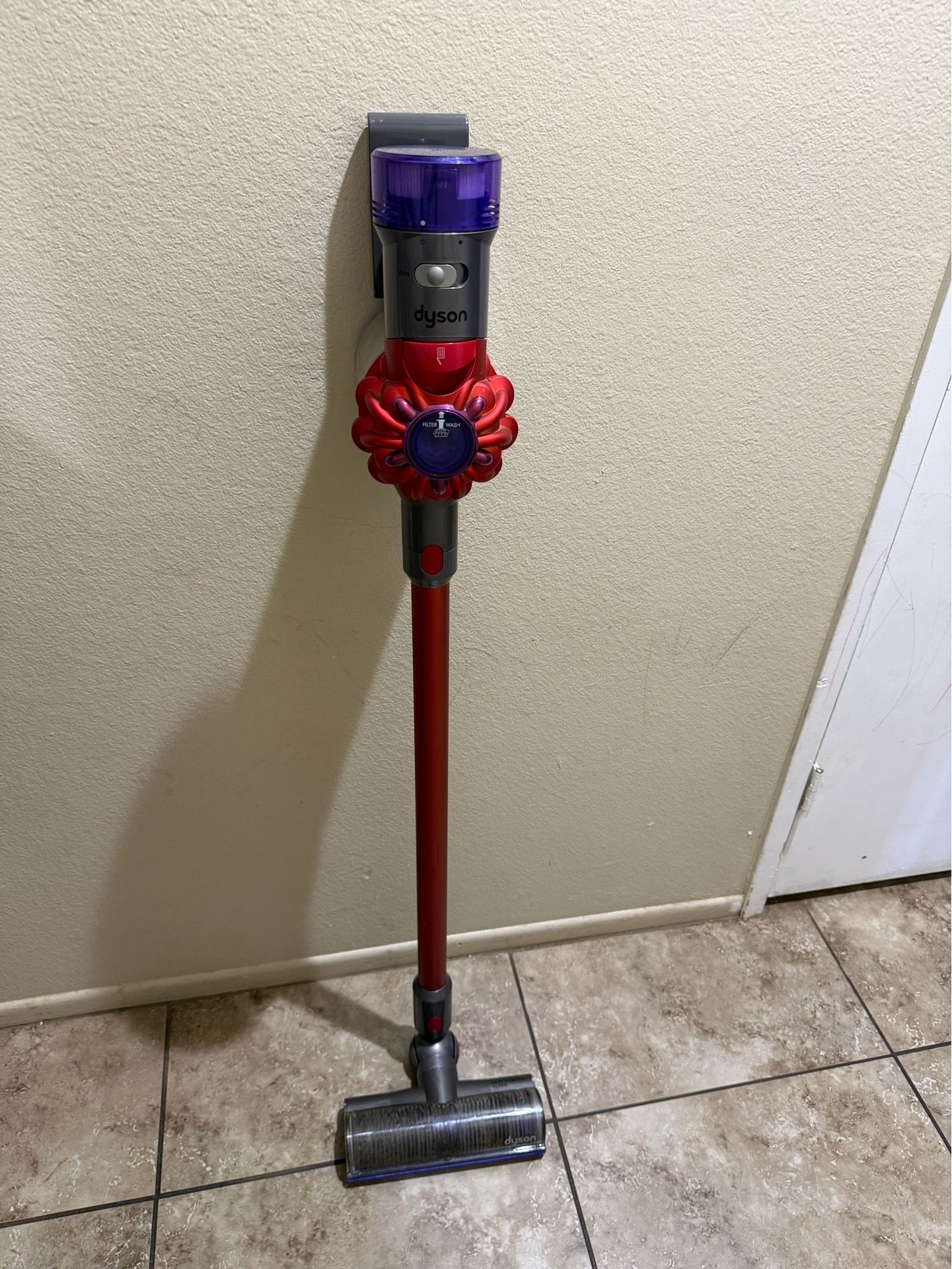 Dyson V8 Origin Cordless Stick Vacuum