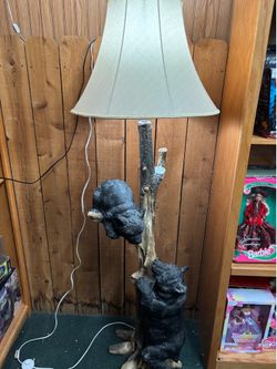 Bear cub floor lamp with shade