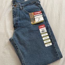 Wrangler REGULAR FIT (30*30)