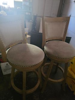 Stools bar height