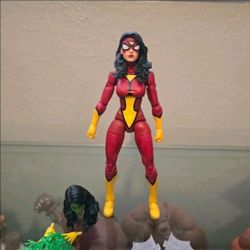 Marvel Legends Spider-Woman Skrull Queen Complete