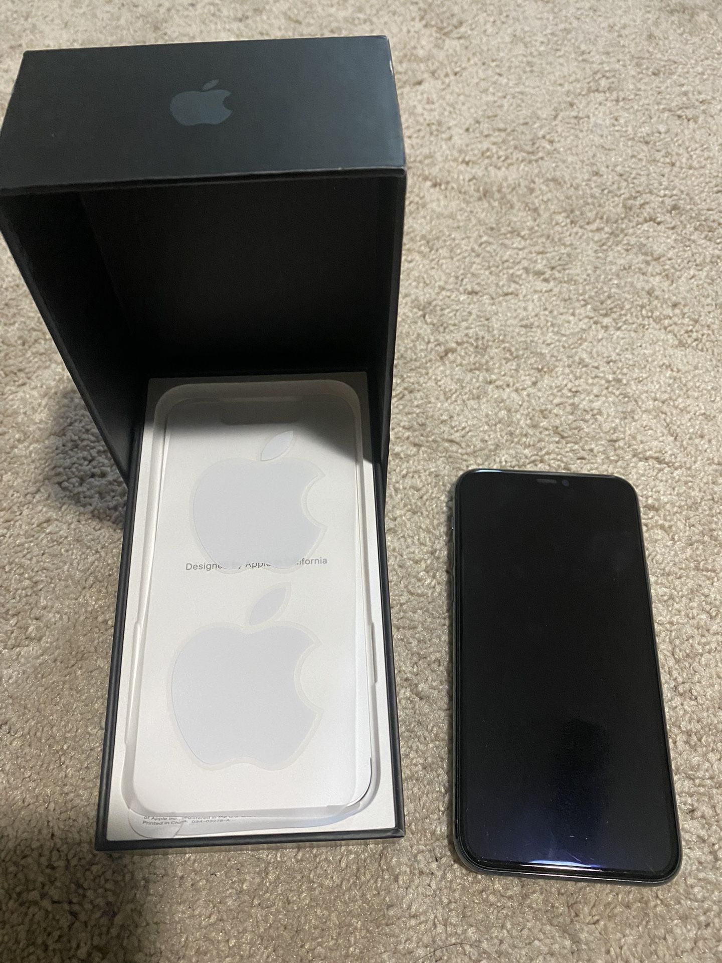 Iphone 11 Pro It’s a water damaged phone not in a working condition but can be repaired, without charger.