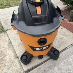 Rigid Shop vac 12 gal 