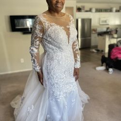 Beautiful Prom/Wedding Dress