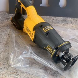 DEWALT 20V MAX XR Cordless Brushless Reciprocating Saw (Tool Only)