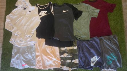 $20 Nike lot