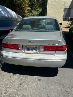 2000 Toyota Camry