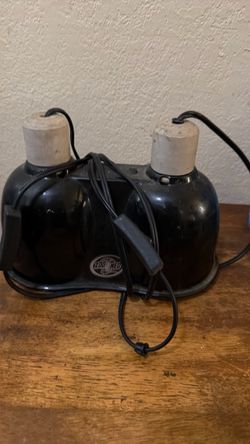 Zoo Med Dual Dome Reptile Lamp Fixture