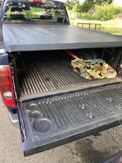 Chevy Colorado/ GMC Canyon factory Bedliner/tailgate cover and Roll up Tonneau cover. Currently on my 2008 Ext Cab. Do your own homework and research