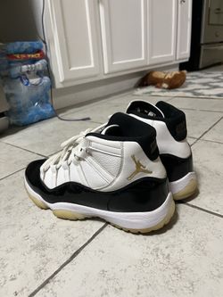 Jordan 11s DMP size 10 men’s