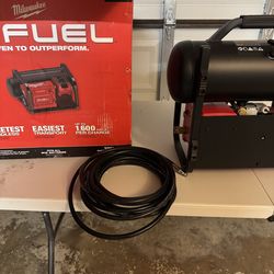 M18 portable air compressor hardly used. Battery not included. Almost new in box.