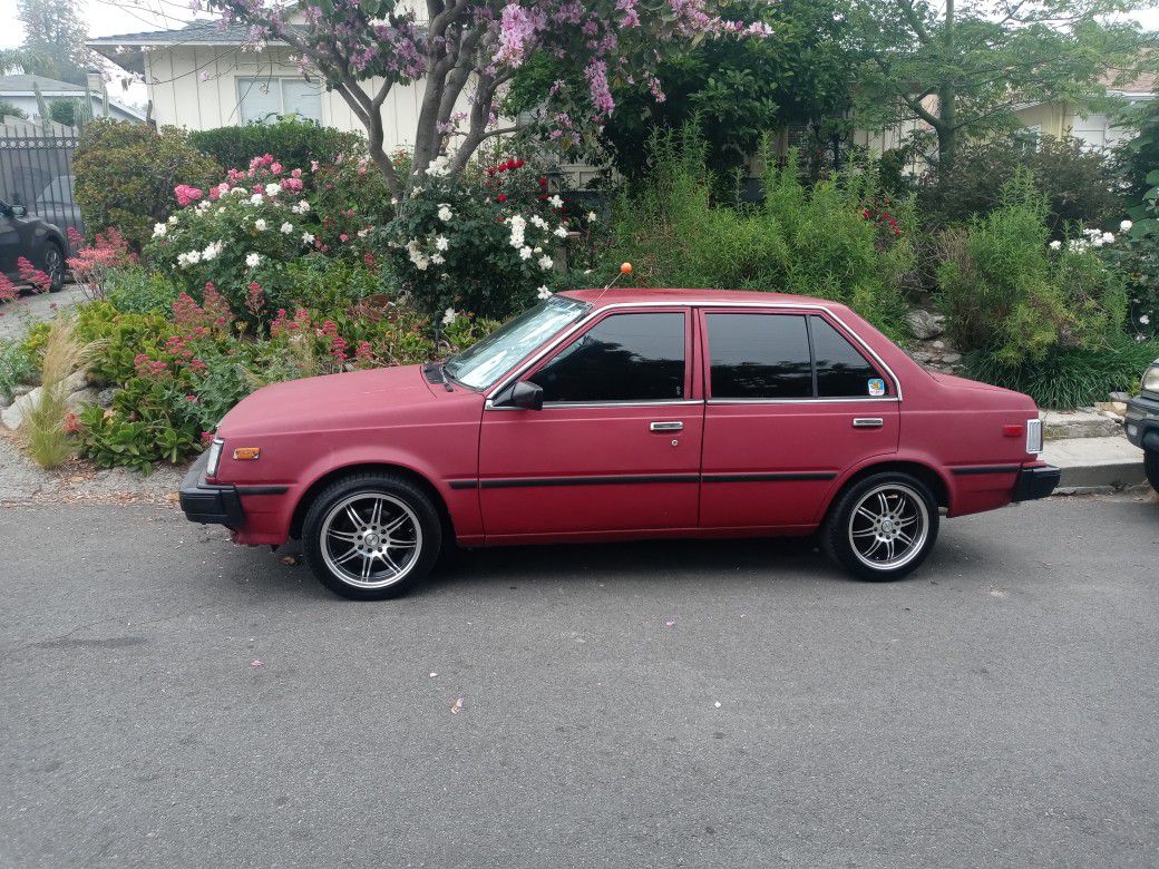 1985 Nissan Sentra
