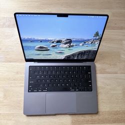 MACBOOK PRO M3 8gb RAM 512gb SSD