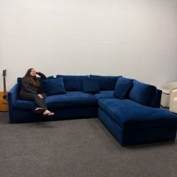 Half Priced *Open Box* Blue Velvet Scarlett 3-Seat Right Bumper Sectional Sofa - Can Deliver