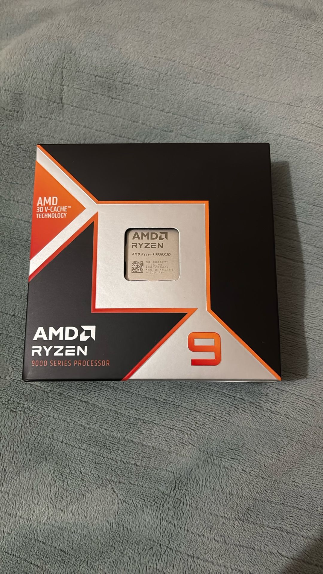 AMD RYZEN 9 9950X3D