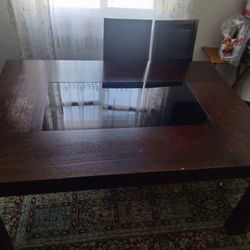 Dining Room Table 
