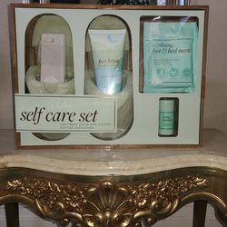 Foot Self Care Set. ( Perfect As A Mother's Day Gift 🎁)