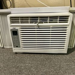 Veteran Sale: Artic King Air Conditioner 