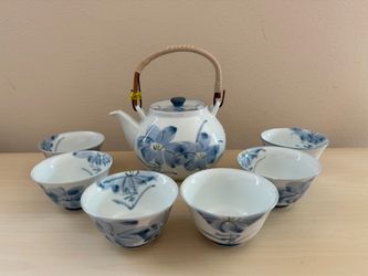 Lot of 6 Japanese tea set
