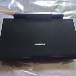 Panasonic DVD-LS92 Portable DVD Player with Screen (9") W/battery , Works Great
