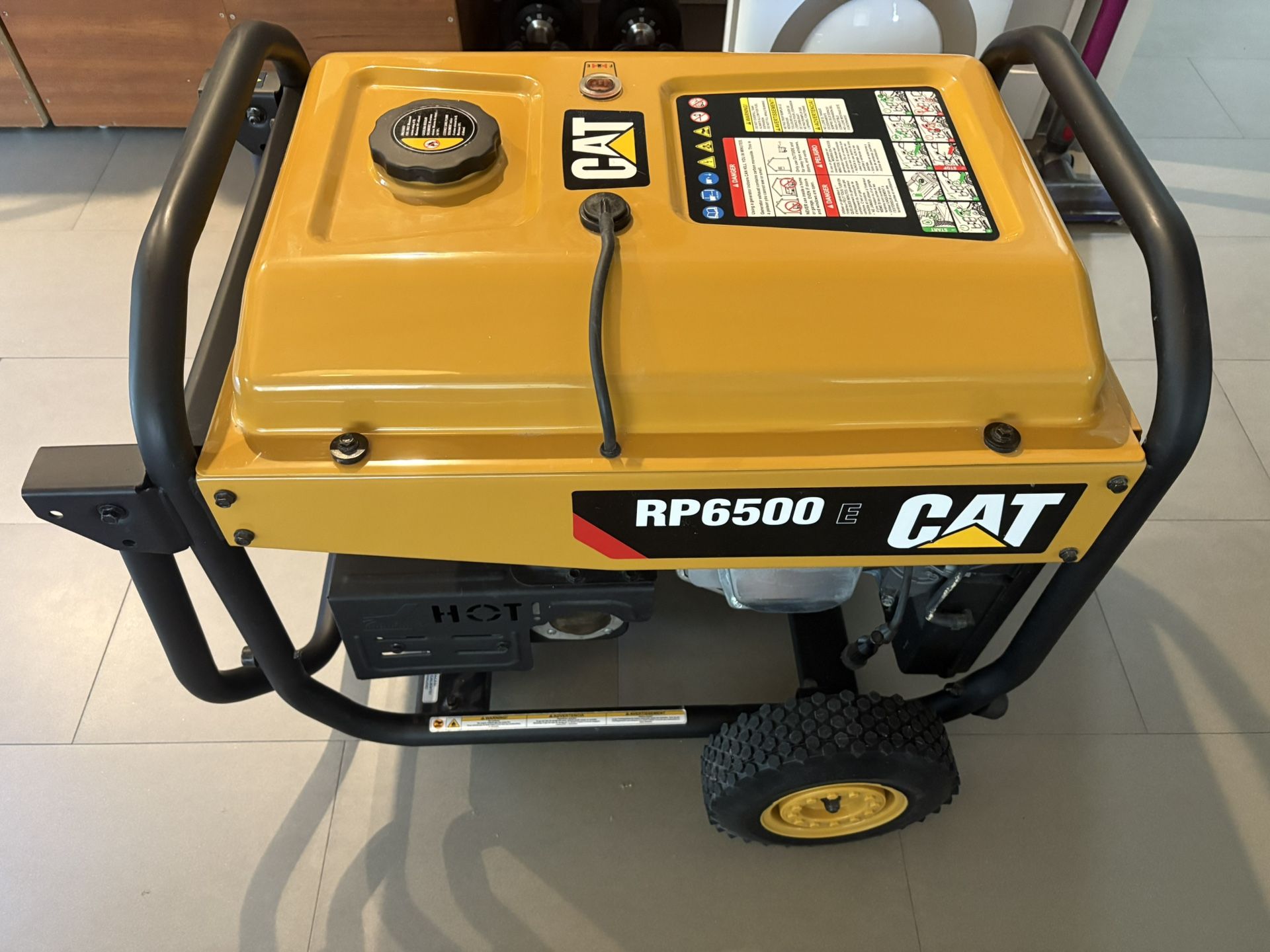 Cat RP6500 Generator