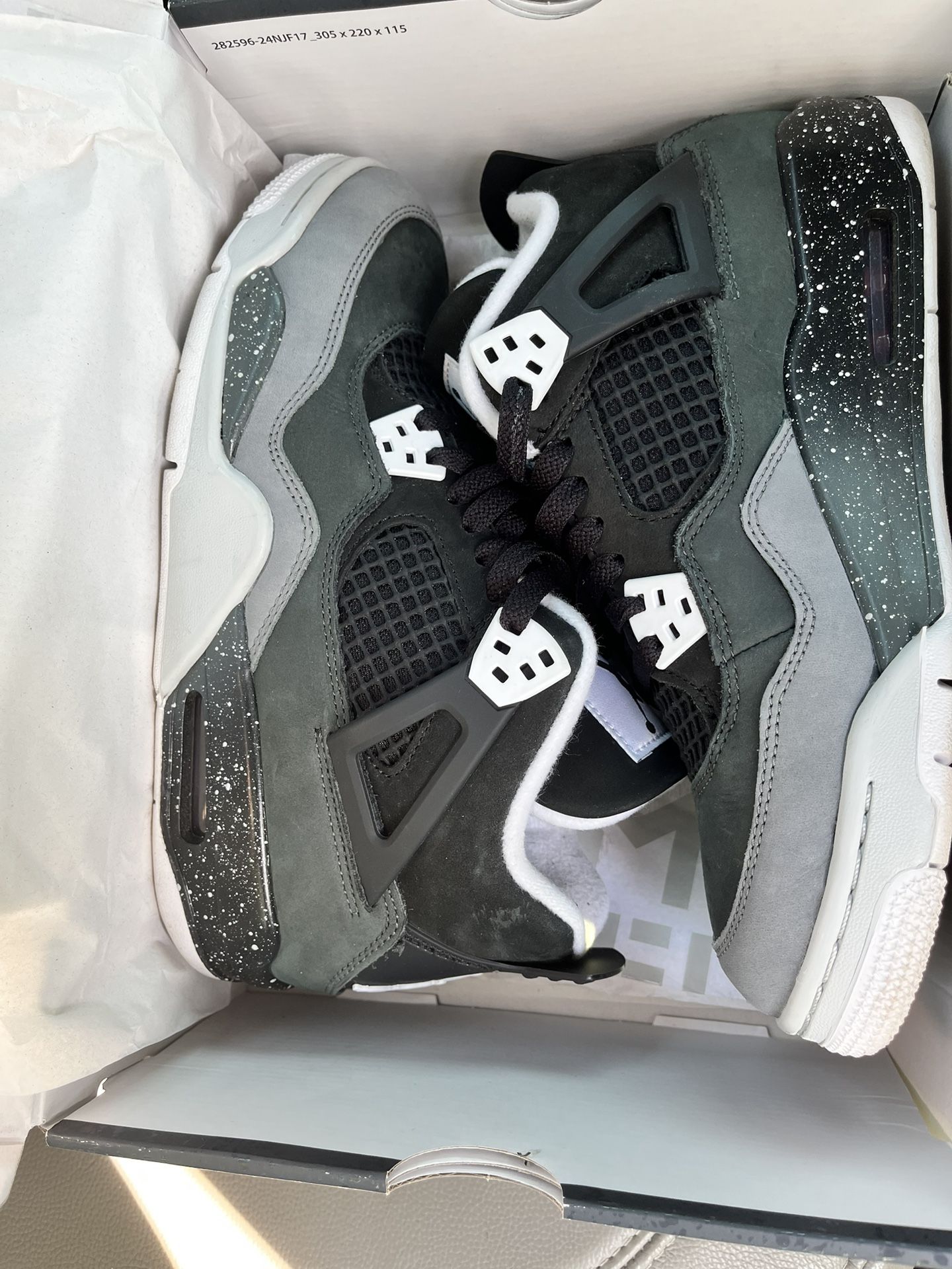 Air Jordan Oreo 4s Size 7
