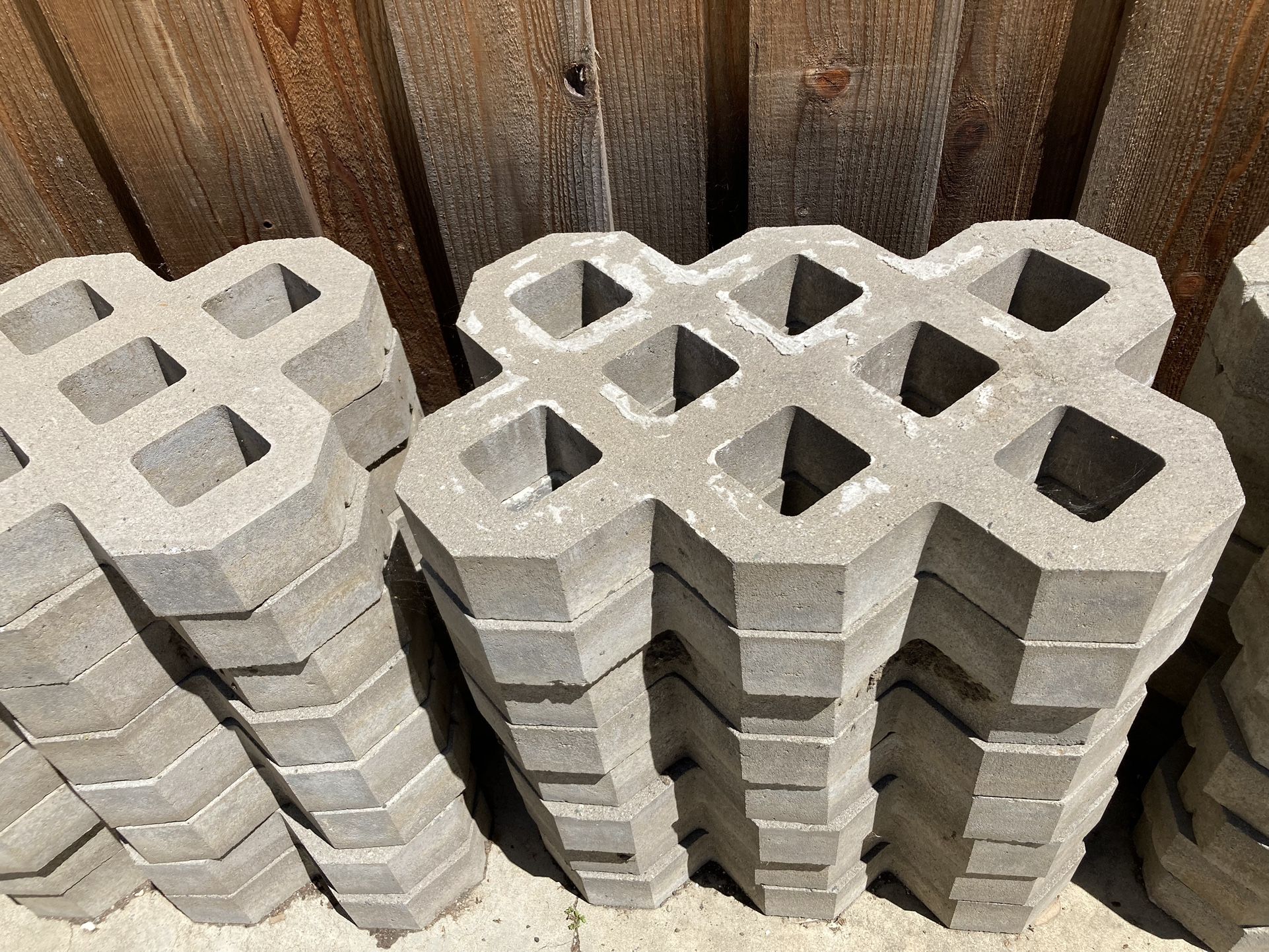 Heavy Duty Belgard Permeable Pavers Lattice Design