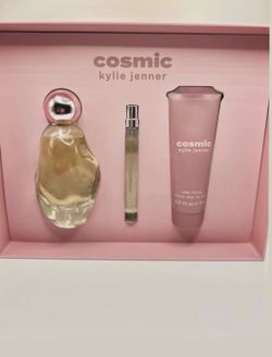 Kylie Jenner cosmic