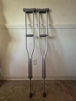 Crutches (Adult)