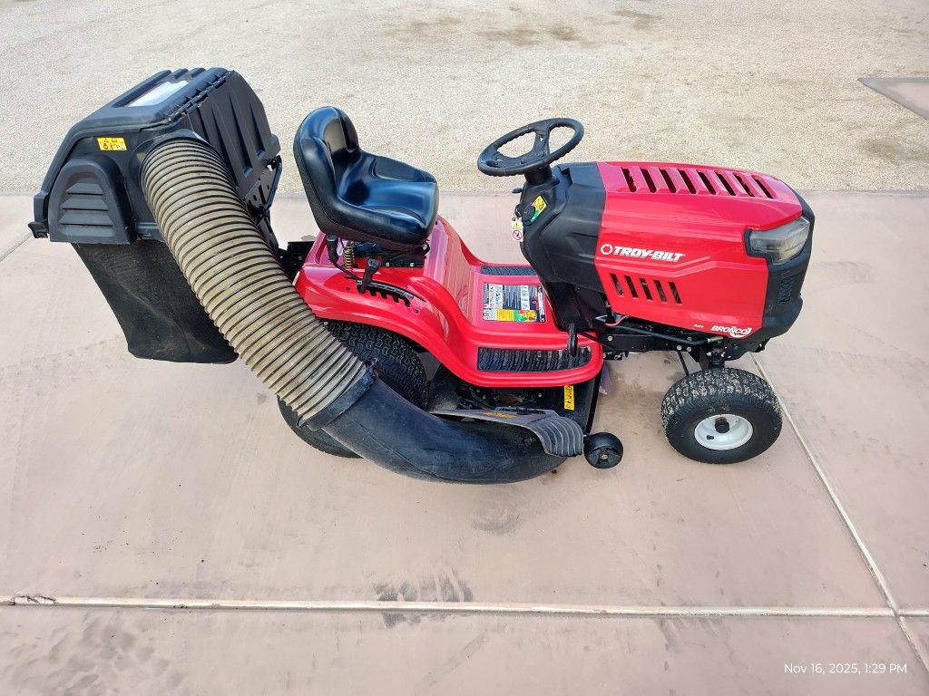 Tractor Mower, Kohler 19hp