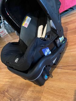 Infant car seat $30