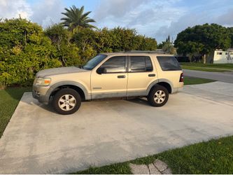2006 Ford Explorer XLT