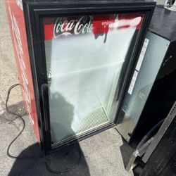 coke refri gerator 