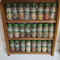 Wooden Wall Spice Rack + Full Spice Set – Ready to Use
