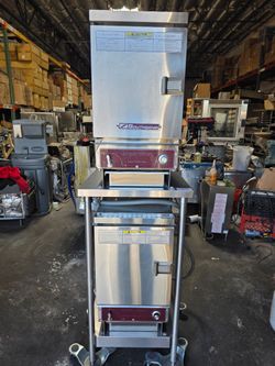 Southbend EZ-5 5 Pan Electric Steamer Double Stack, Auto Drain Excellent Conditions.