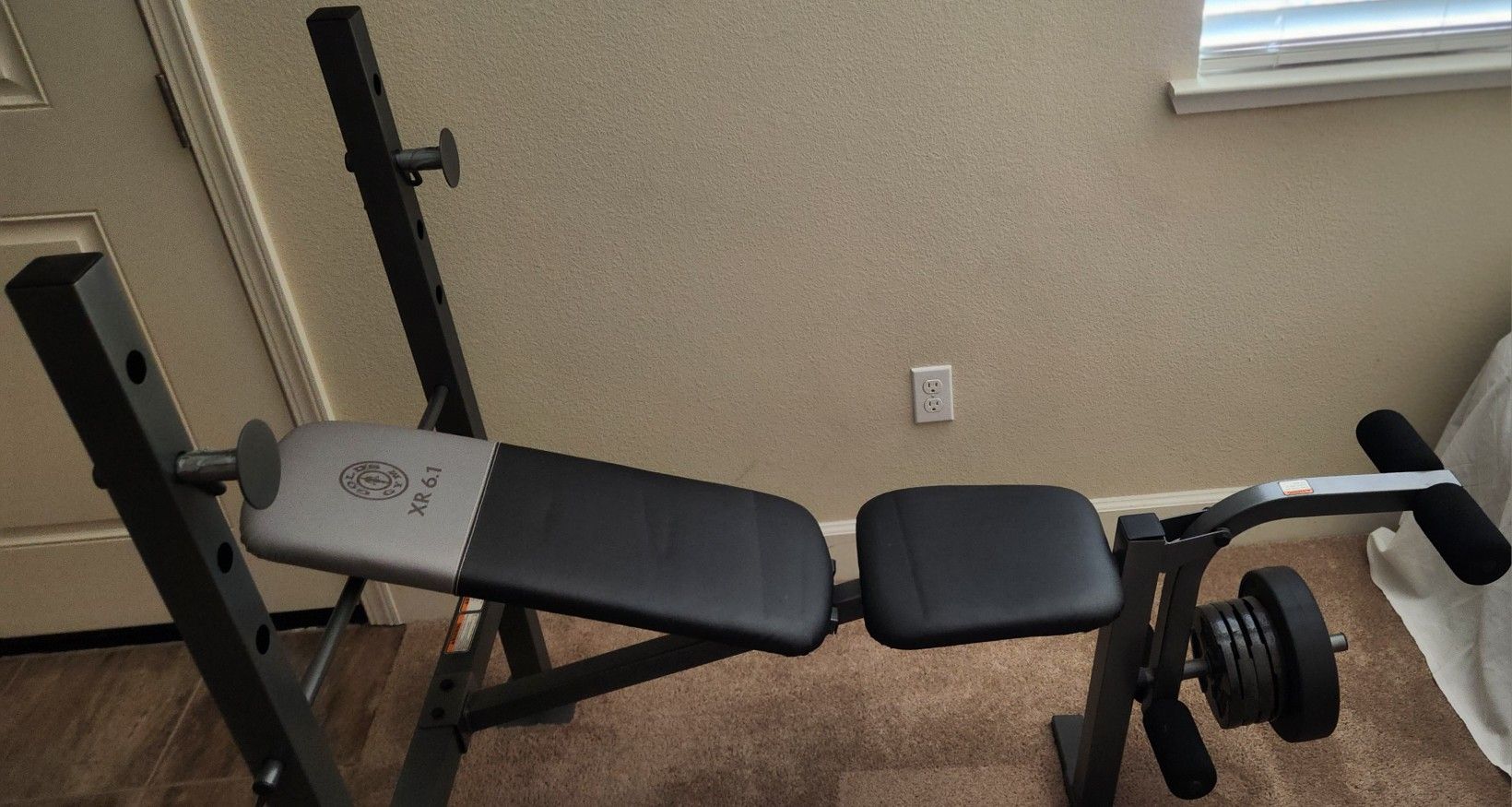 Gold's Gym XR6.1 Weight Bench