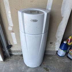 Whirlpool House Water Filtration System WHELJ1