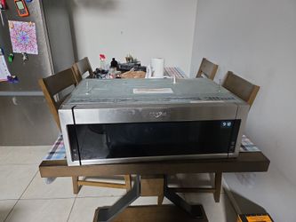 Whirlpool low profile  microwave