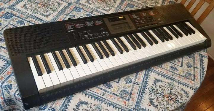 Ctk2090 Casio Keyboard With Built-in Microphone And Sampler