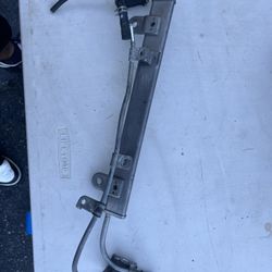 Evo X OEM fuel Rail