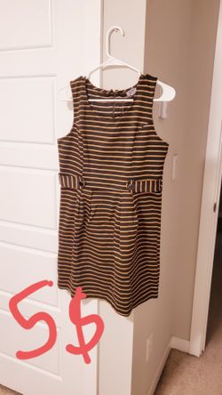 Women's Clothes Size 8 to 10 Mostly Medium