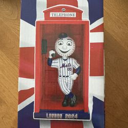 Mr. Met London Phone Booth - 2024 Bobble Head