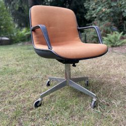 Vintage Steelcase Pollock Office Arm Chair  