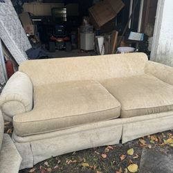 Sofa Couch/Loveseat 