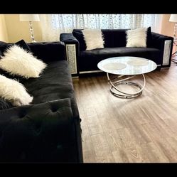 Modern Style Living Room Sets 