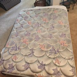 Queen Mattress & Box Spring