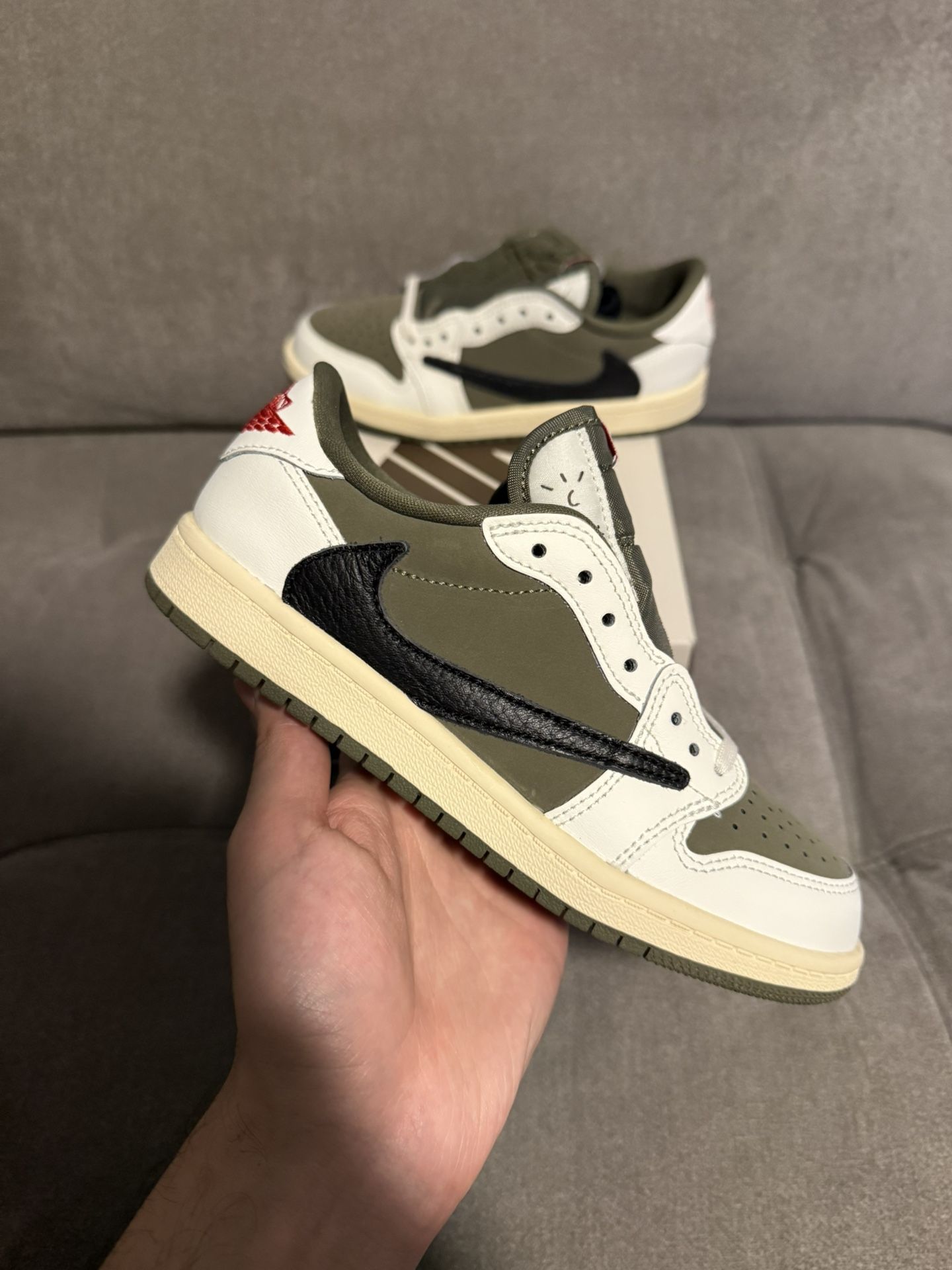 Jordan 1 Low Travis Scott Medium Olive