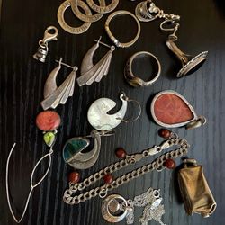 112 Grams Of Sterling Silver .925 Jewlery Selling At 80% Of Current Spot By Weight Must Buy All