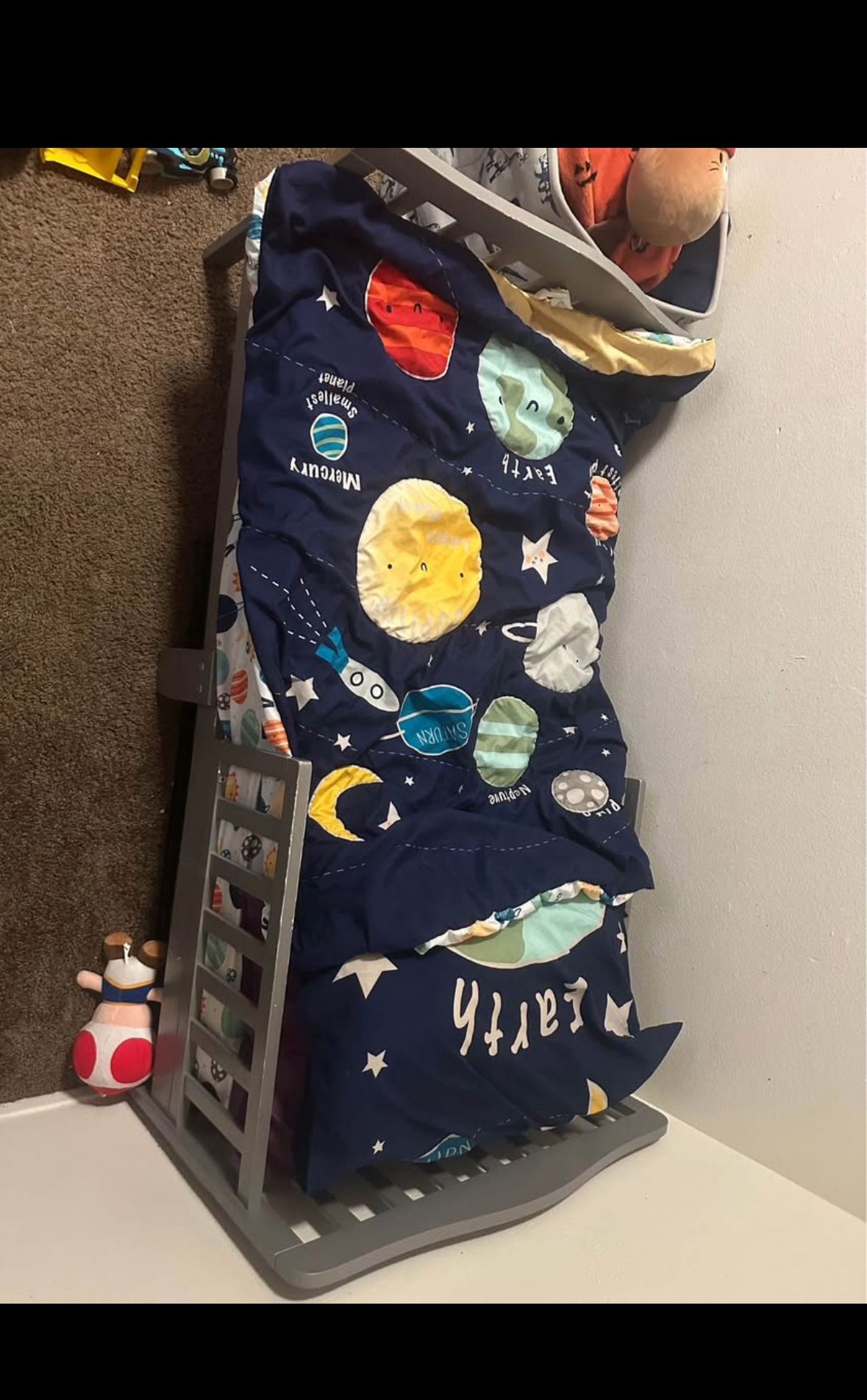 Bedding/fitting + One Pillow Case