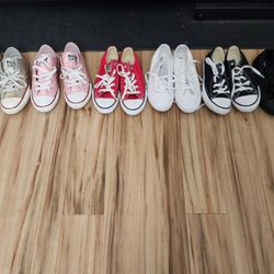 Converse Chuck Taylor's - 6 Pair - Woman  5 & 5.5